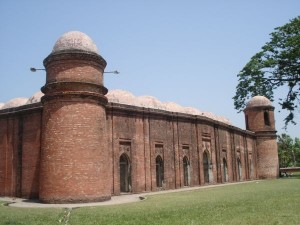 Shat_Gombuj_Mosque_(ষাট_গম্বুজ_মসজিদ)_002