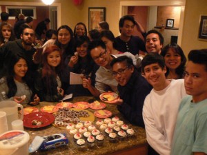 601778_471029076300836_812090042_n